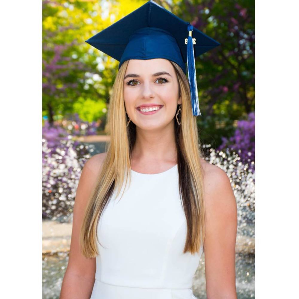 Meet your Posher, Brooke